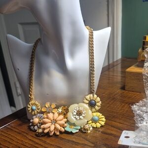 Joan Rivers Vintage Floral Confection Bib Statement Necklace Garden Flowers